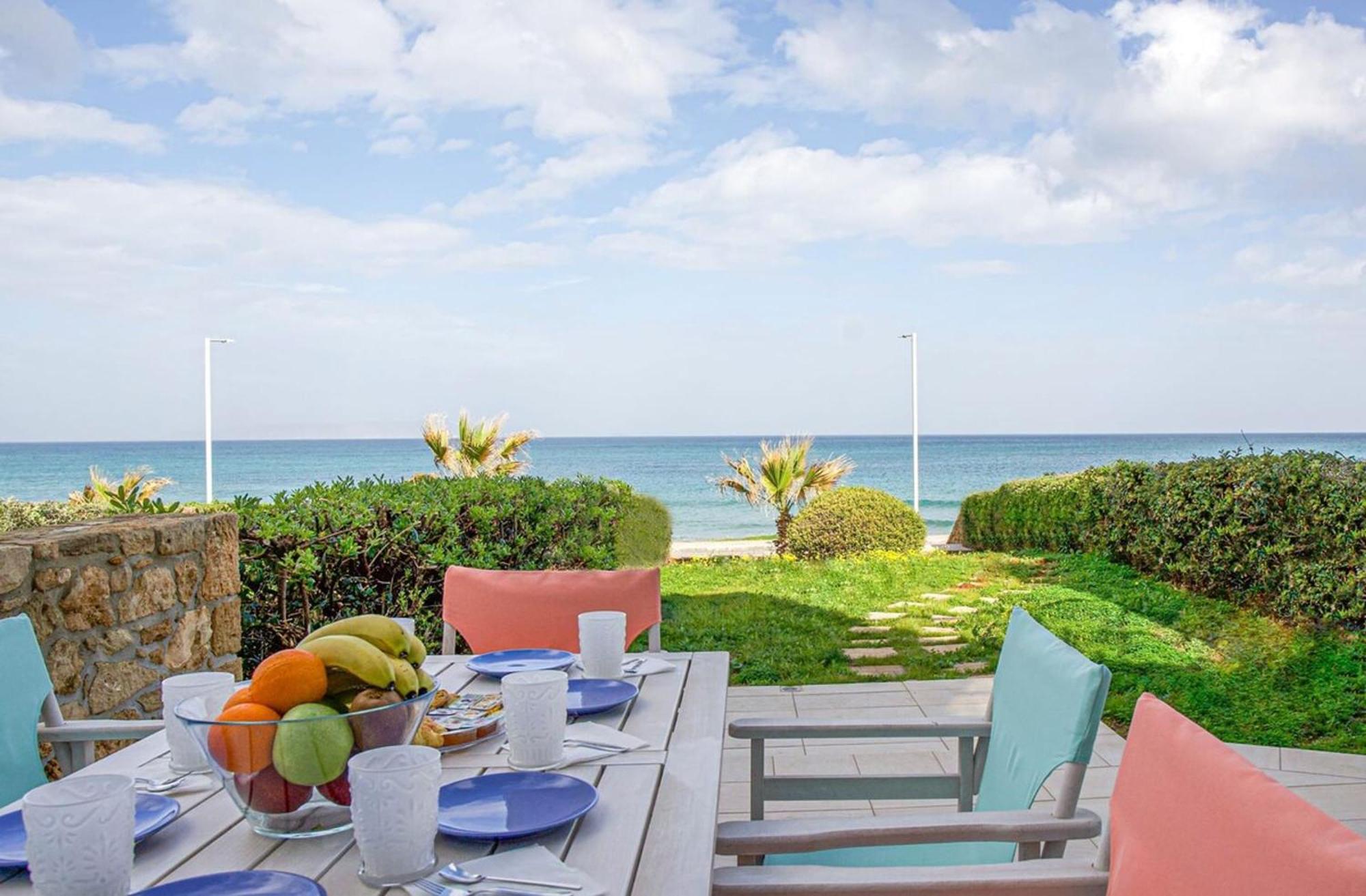Villa Pink Rose Beachfront Héraklion