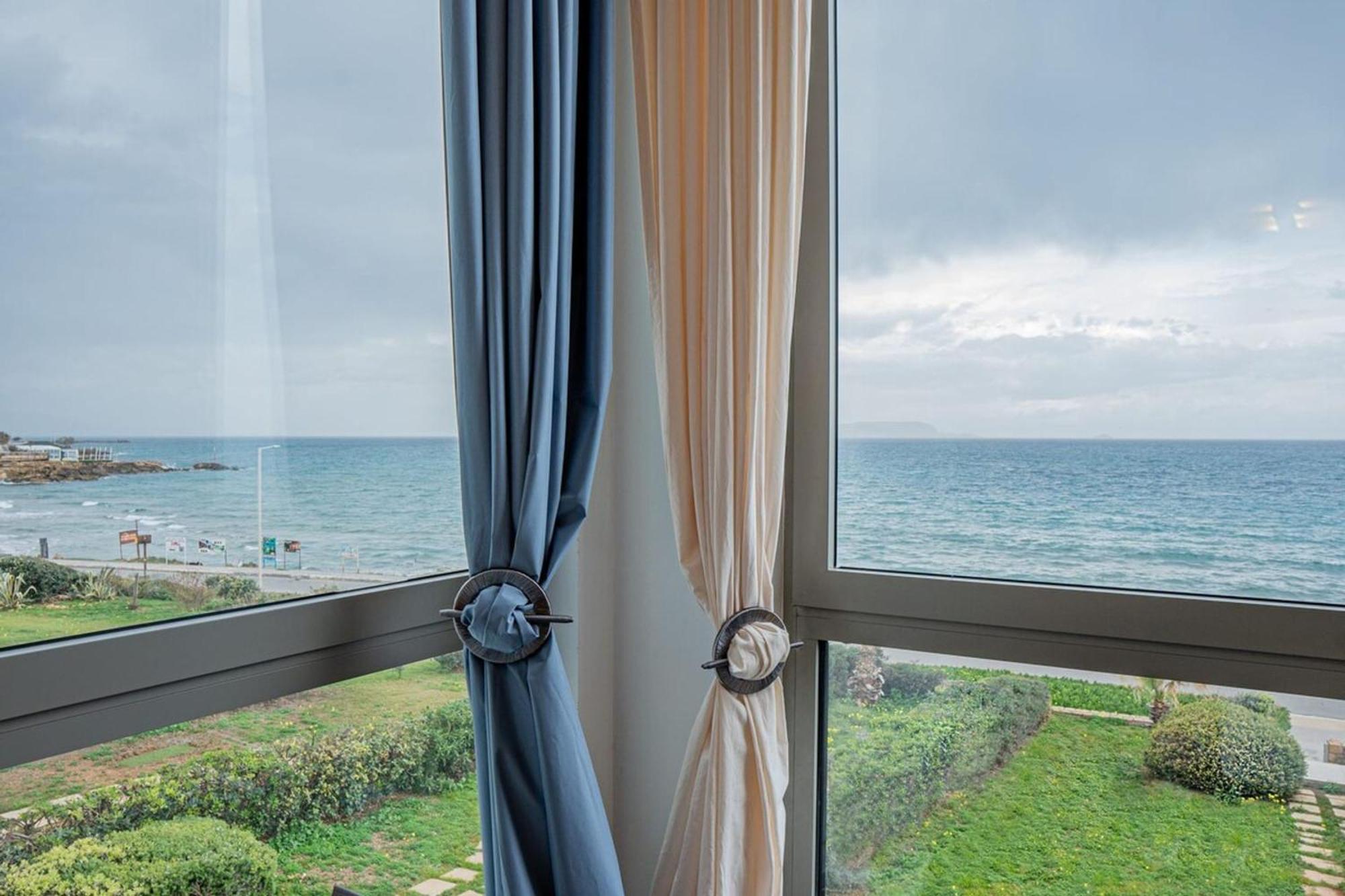Pink Rose Beachfront Villa